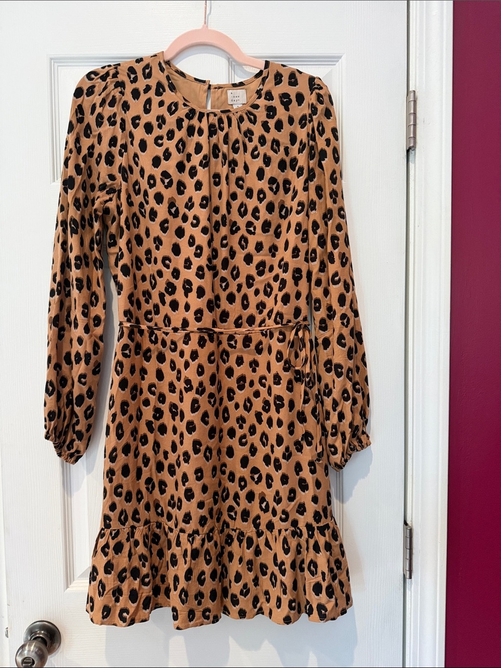 A NEW DAY. Women’s Leopard Print Long Sleeve Dress - Tan & Black
